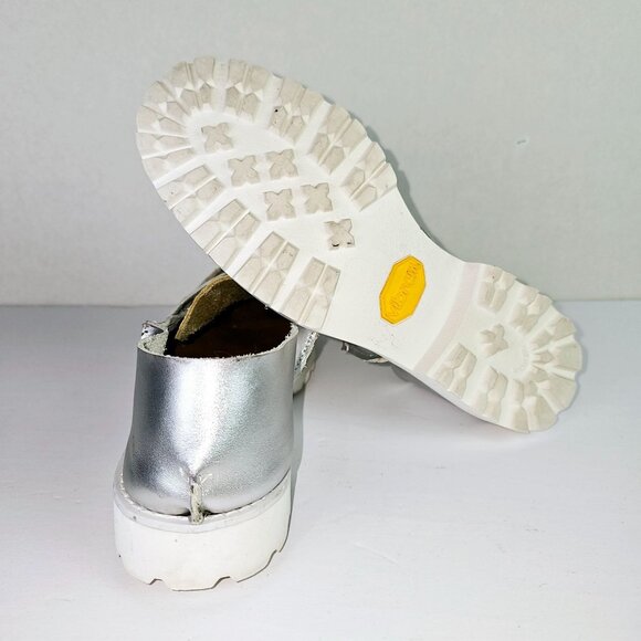 U-Dot No. 5 Takumi Inomata Silver Metallic ALL Loafter Shoes, MSRP $310, Sz *11 - Picture 10 of 10